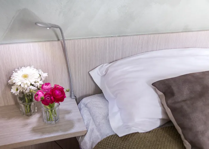 Dharma Boutique &SPASpa Hotel